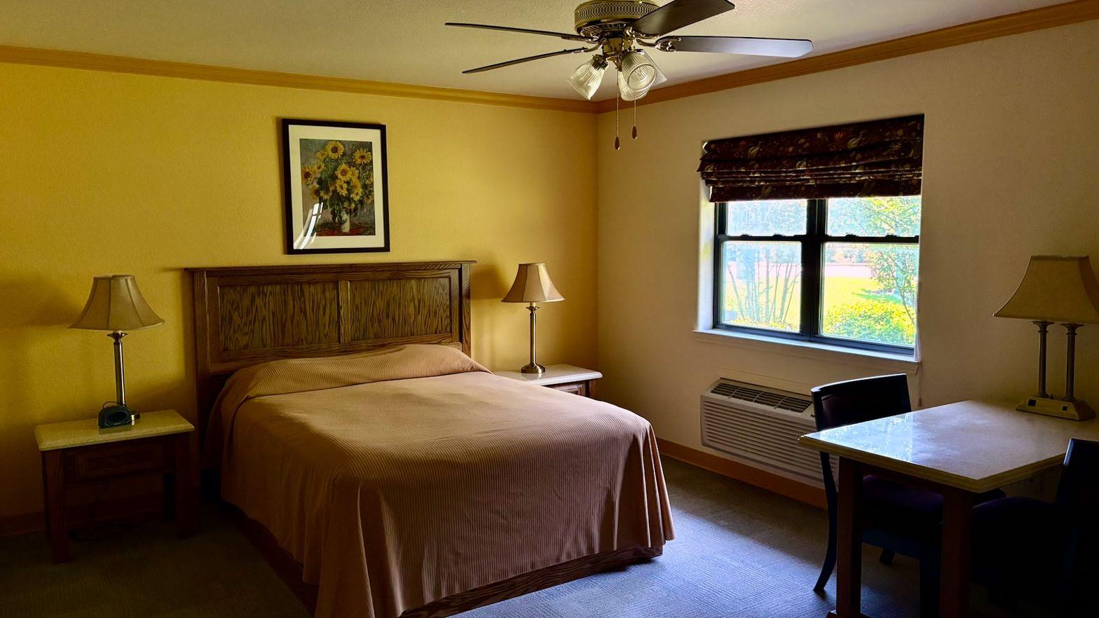 The Inn bedroom